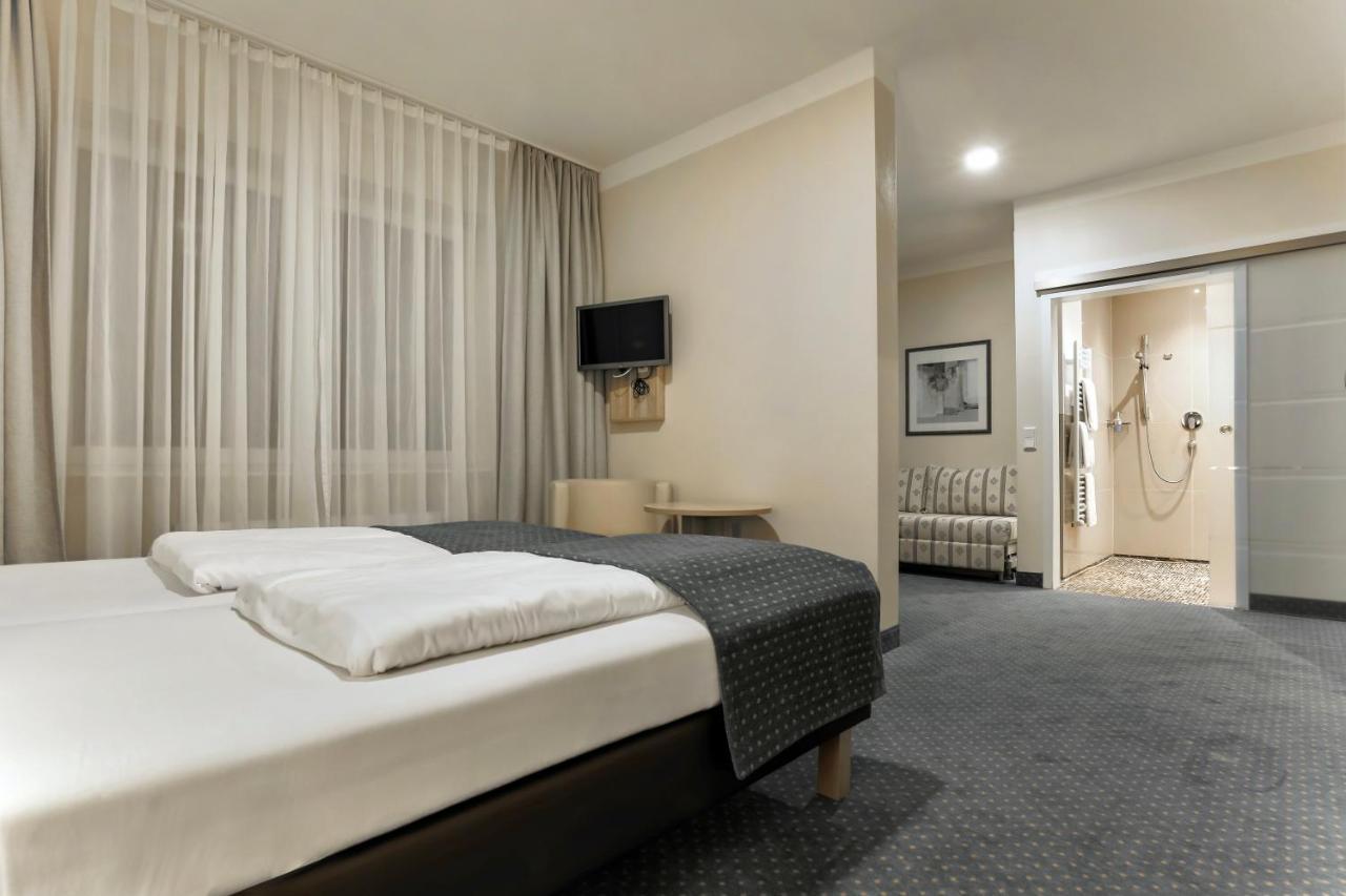 Bergmark Hotel Steinfeld  Eksteriør bilde